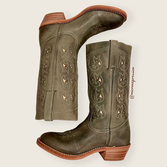 Frye Shoes - VINTAGE 1980 Frye Austin Sage Green Real Leather Floral Embroidered Cowboy Boot